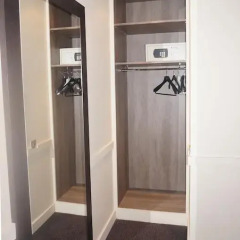 Hotel Paris Liege сейф в номере