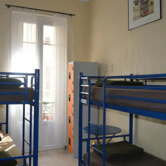 Отель Backpackers Chez Patrick Кровать в общем номере с двухъярусной кроватью фото 4
