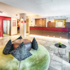 Отель Leonardo Hotel & Residenz München Германия, Мюнхен - 11 отзывов об отеле, цены и фото номеров - забронировать отель Leonardo Hotel & Residenz München онлайн интерьер отеля фото 2