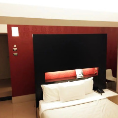 Savoy Hotel 4* Стандартный номер