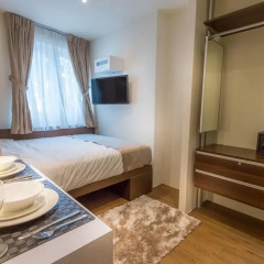 Отель Bunc @ Radius Clarke Quay сейф в номере