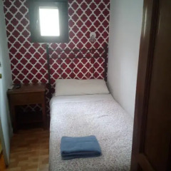 Отель Hostal Los Perales Стандартный номер с различными типами кроватей фото 6