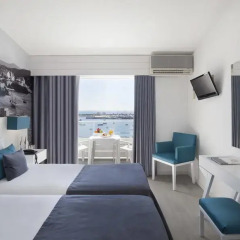 Hotel Baia 3* Улучшенный номер с различными типами кроватей фото 5