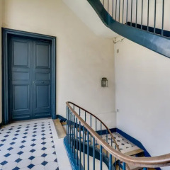 Отель Sweet Inn Place des Vosges Париж балкон