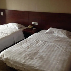 Отель Peach Blossom Island Guesthouse Xiamen Китай, Сямынь - отзывы, цены и фото номеров - забронировать отель Peach Blossom Island Guesthouse Xiamen онлайн комната для гостей фото 2