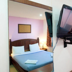 Отель Baan Sutra Guesthouse 3* Стандартный номер с различными типами кроватей фото 16