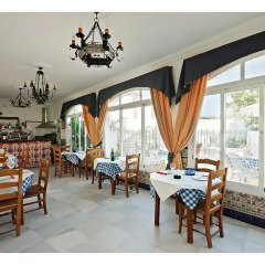 Отель Hostal La Posada Испания, Кониль-де-ла-Фронтера - отзывы, цены и фото номеров - забронировать отель Hostal La Posada онлайн питание фото 2