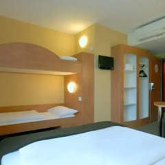 B&B Hotel Dusseldorf-Airport комната для гостей