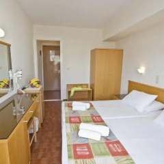 Nafsika Hotel 2* Стандартный номер с 2 отдельными кроватями фото 7
