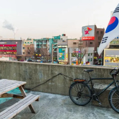 Seoul Basecamp Hostel спортивное сооружение