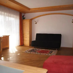 Отель Gästehaus Edinger 2* Апартаменты с различными типами кроватей
