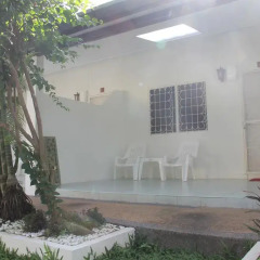 Отель Mali Garden Resort бассейн