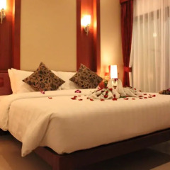 Отель Patong Hemingways 4* Улучшенный номер фото 13