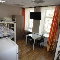 Люси-Отель Кровать в мужском общем номере с двухъярусными кроватями фото 7