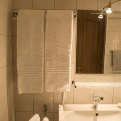 Отель Klimt Guest House 3* Улучшенный номер с различными типами кроватей фото 11