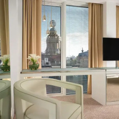Отель St Martins Lane, A Morgans Original 5* Апартаменты с различными типами кроватей фото 3