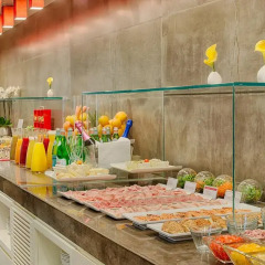 Отель NH Collection Milano President 5* Улучшенный номер с различными типами кроватей фото 7