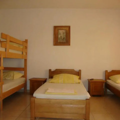 Sun Hostel Budva Стандартный номер с различными типами кроватей