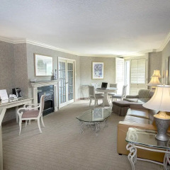 Отель Château Vaudreuil Hôtel & Suites Канада, Монреаль - отзывы, цены и фото номеров - забронировать отель Château Vaudreuil Hôtel & Suites онлайн комната для гостей фото 2