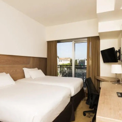 Отель Hilton Garden Inn Rome Claridge 4* Стандартный номер с 2 отдельными кроватями фото 3