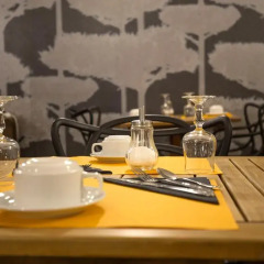 Отель Grand Hôtel Raymond IV Франция, Тулуза - отзывы, цены и фото номеров - забронировать отель Grand Hôtel Raymond IV онлайн питание фото 2