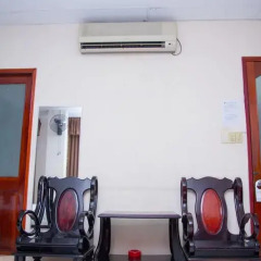 Отель Thanh Nien Guest House фитнесс-зал