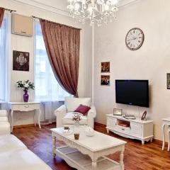 Апартаменты Historic Center Apartments - Odessa комната для гостей
