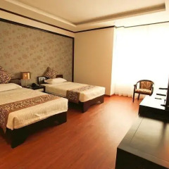 Golden Halong Hotel 3* Улучшенный номер с различными типами кроватей