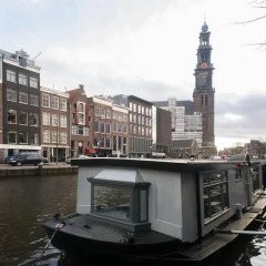 Отель Houseboat Suite Westertoren