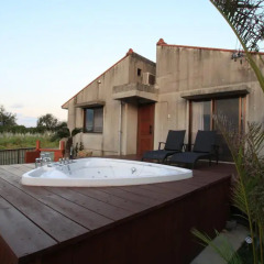 Отель Cottage Hakuraku 3* Вилла Делюкс фото 23