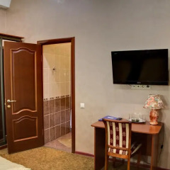 Гостиница Суворовская 2* Номер Бизнес с 2 отдельными кроватями фото 2