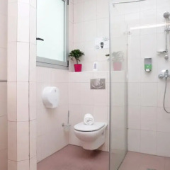 Отель Mora Rooms Барселона ванная фото 2