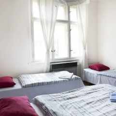 Hostel Rosemary Апартаменты с различными типами кроватей фото 17