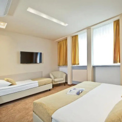 Hotel Central 3* Стандартный номер с разными типами кроватей фото 10