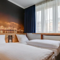 Centro Hotel Keese 3* Стандартный номер с двуспальной кроватью фото 16
