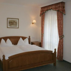 Отель Pension Villa Rosa 3* Люкс с различными типами кроватей фото 12