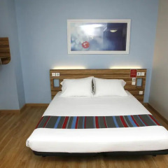 Отель Travelodge Madrid Alcalá Стандартный номер фото 6