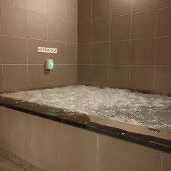 Отель THE NELL UENO OKACHIMACHI - Caters to Men бассейн