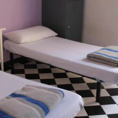 Hostel New York Стандартный номер с 2 отдельными кроватями (общая ванная комната)