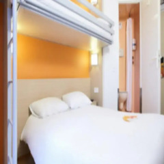 Отель Premiere Classe Auxerre Стандартный номер с различными типами кроватей фото 7