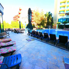 Отель Menada Planeta Apartments Болгария, Солнечный берег - отзывы, цены и фото номеров - забронировать отель Menada Planeta Apartments онлайн бассейн фото 2