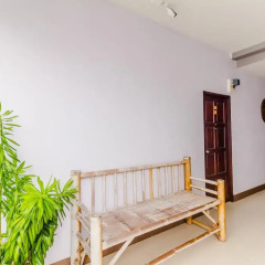 Отель Baan Yuyen Karon Guesthouse интерьер отеля