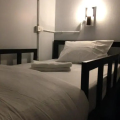 The Metallic Hostel Кровать в общем номере фото 3