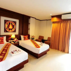 Arita Hotel Patong 3* Улучшенный номер с двуспальной кроватью фото 2