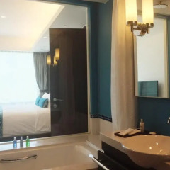 Отель Auberge Discovery Bay Hong Kong 4* Люкс с различными типами кроватей фото 8