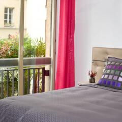Отель Assia & Nathalie Luxury B&B Marais Париж балкон