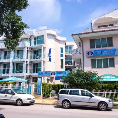 Отель Jupiter Family hotel Болгария, Балчик - отзывы, цены и фото номеров - забронировать отель Jupiter Family hotel онлайн парковка