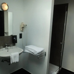 Albert Hotel 2* Стандартный номер фото 5