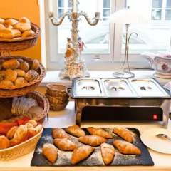 Отель Aparthotel Münzgasse Германия, Дрезден - 3 отзыва об отеле, цены и фото номеров - забронировать отель Aparthotel Münzgasse онлайн питание фото 2