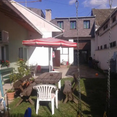 Hostel Zlatna Greda Нови Сад